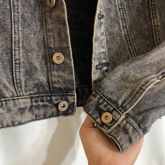 Black jean jacket - Picture 2 of 4